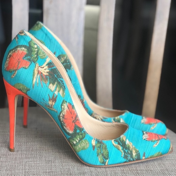 NWOT Turquoise Hawaiian Floral Pumps - Picture 3 of 5